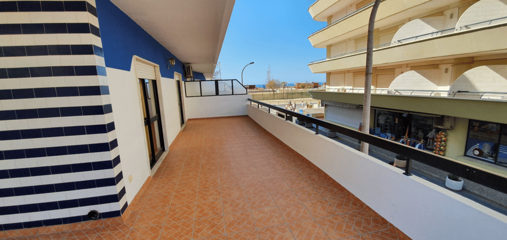 Apartamento T2 na primeira linha de Monte Gordo